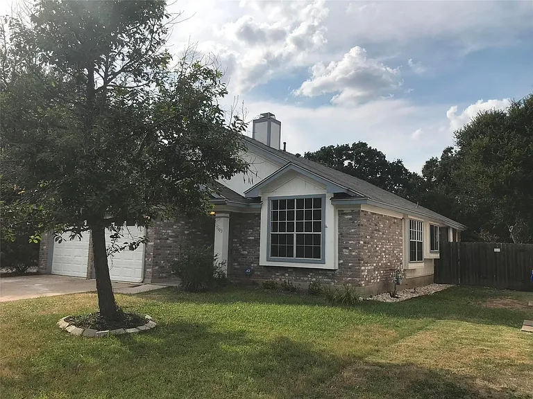 1103 Brookside Cv — Photo 10