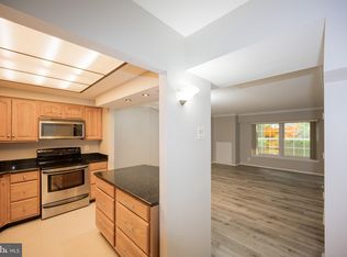 7640 Tremayne Pl APT 107, Mc Lean, VA 22102