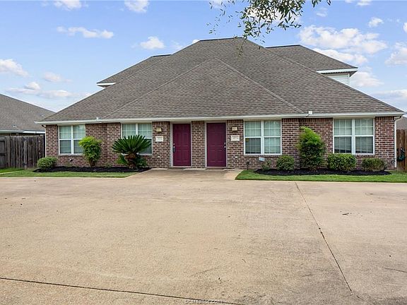2nd image of 3771/3773 Oldenburg Ln