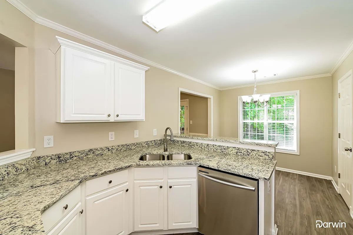Building Photo - 118 Clarin Way