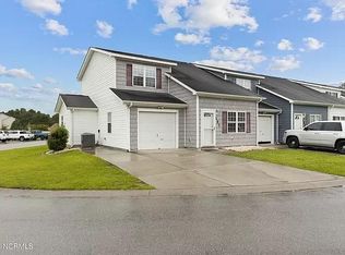 157 Kelly Cir, Hubert, NC 28539