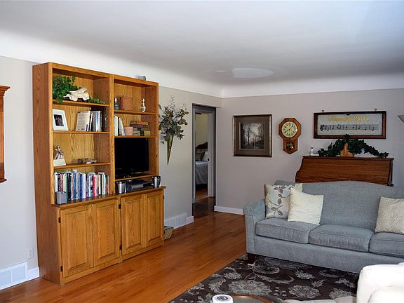 4th image of 3300 Paulan Dr