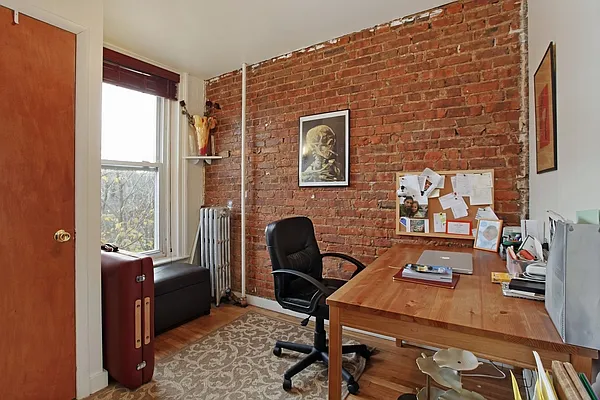 Sold by Corcoran | media 24