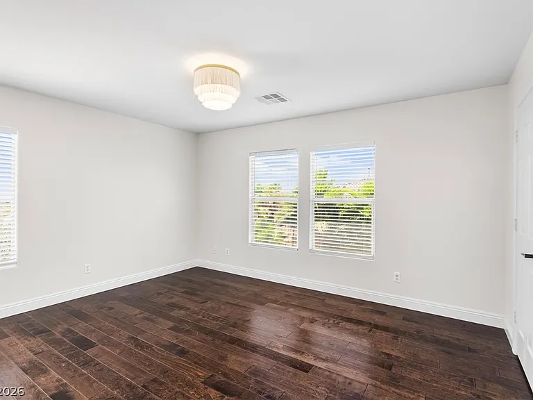 11223 Tribiani Ave — Photo 32