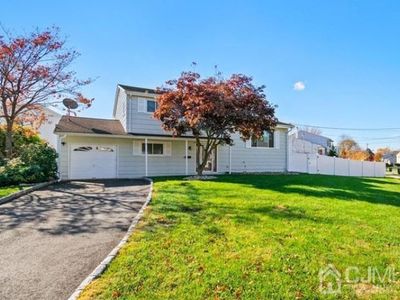 50 Gramercy Rd, Old Bridge, NJ, 08857