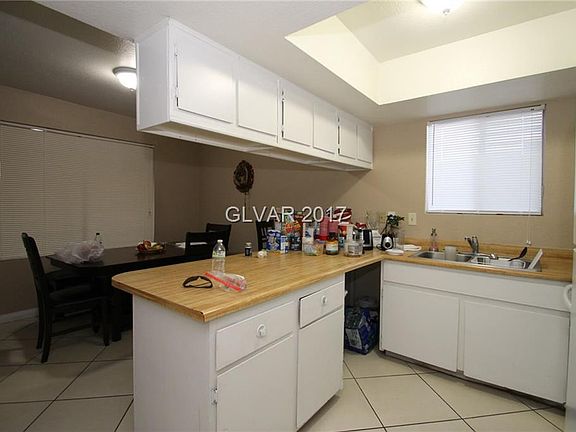 3rd image of 6232 Bellota Dr
