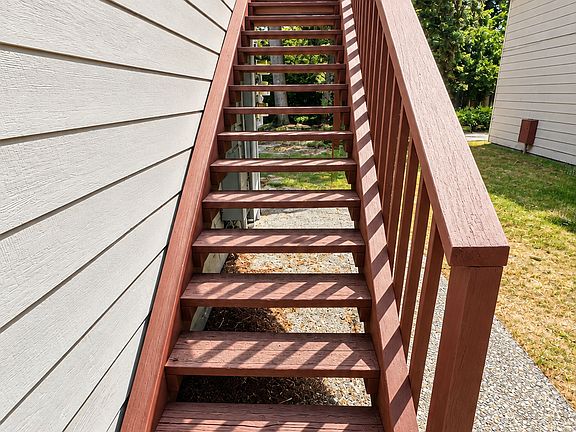 3rd image of 7701 Timber Hill Dr APT D