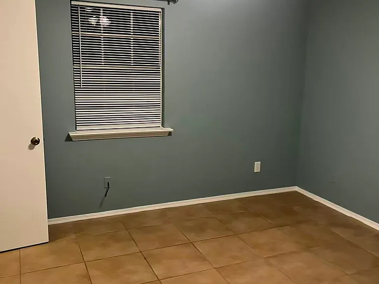 4045 Idaho Ave #C — Photo 7