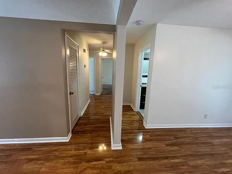 12928 N Oregon Ave — Photo 11