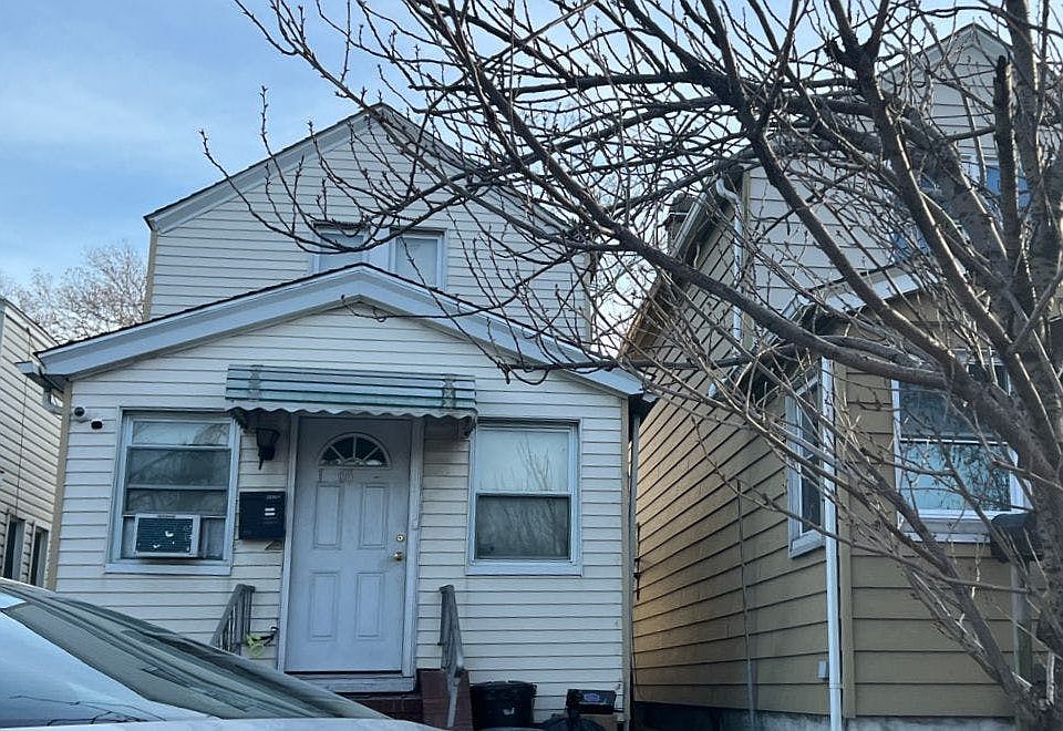 1st image of 166-06 S Conduit Ave