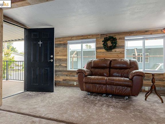 3rd image of 3752 Porter Cir Unit 25