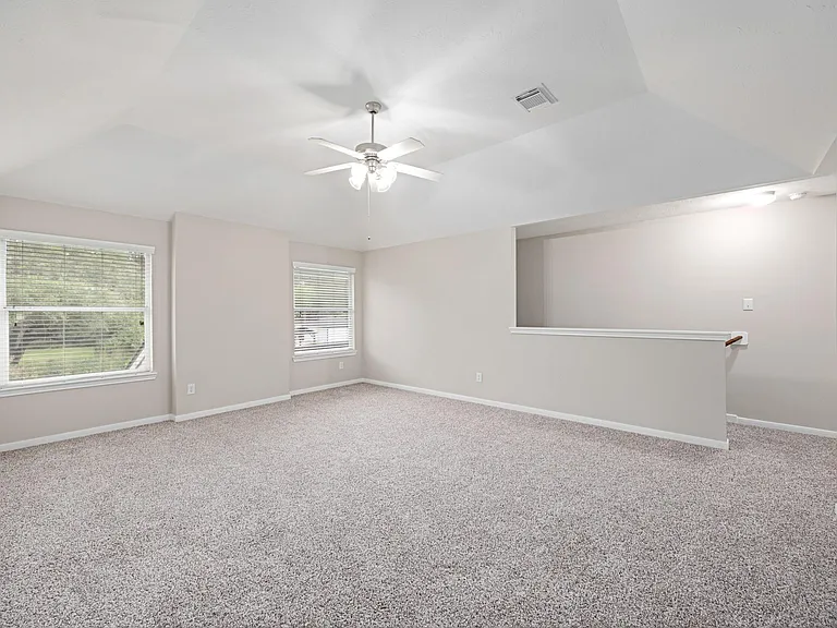 6118 Pine Lakes Dr — Photo 23