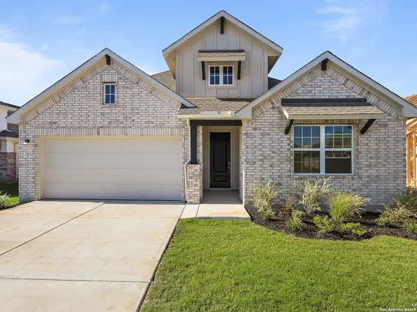 293 Ainslie St W, Castroville, TX 78009