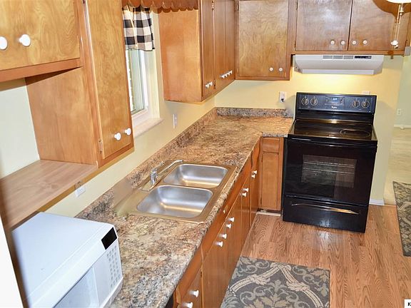 5th image of 17 Eastmoor Dr