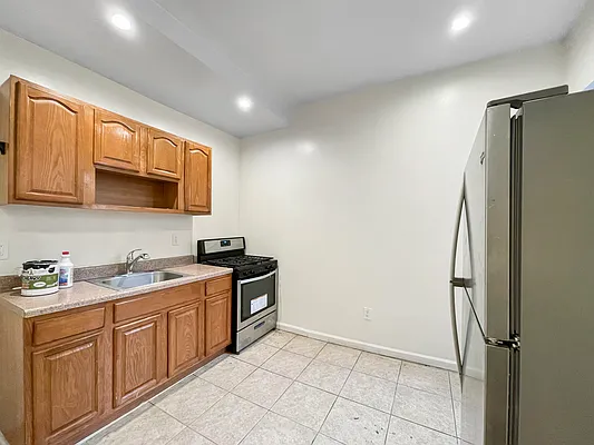 Rented by Skyward | media 15