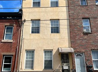 833 Tasker St, Philadelphia, PA 19148