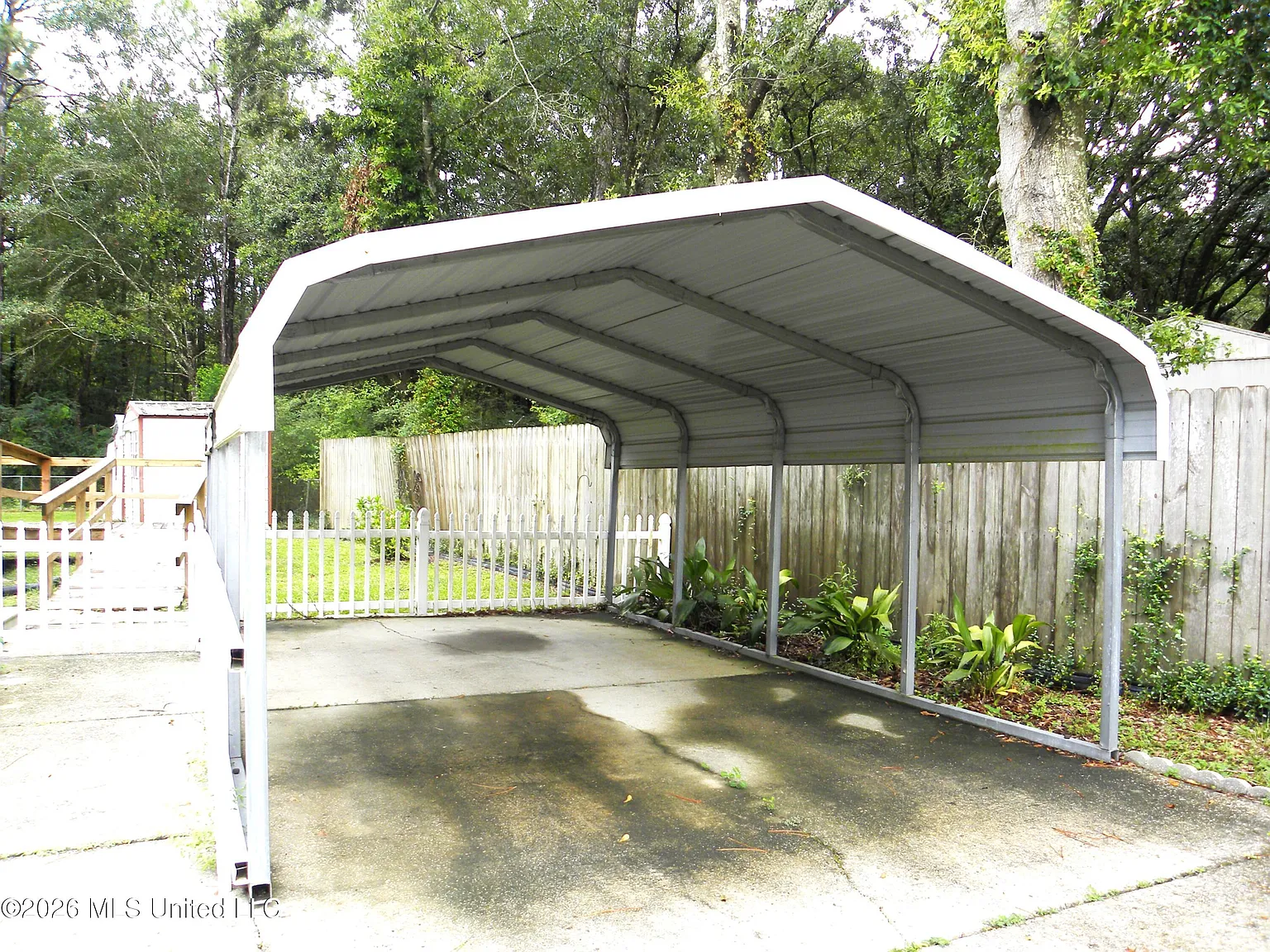 3 bed, 2.0 bath, 1280 sqft, $1,450 — Photo 3