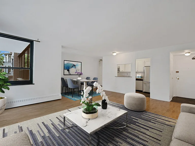 33 E Cedar St #3H — Photo 6
