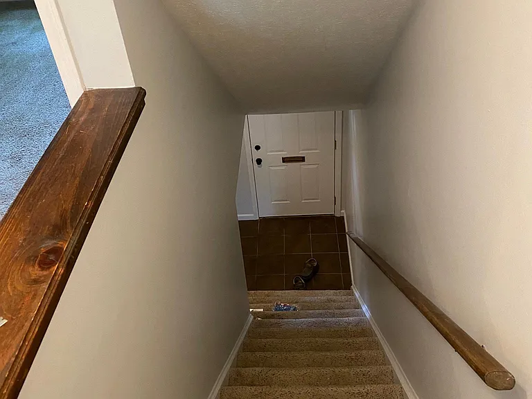 1020 Pennsbury Blvd — Photo 8