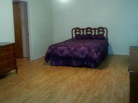 5th image of 2412 Meadow Creek Dr