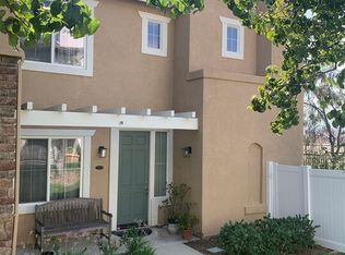 28015 Serra Ln #17, Valencia, CA 91355