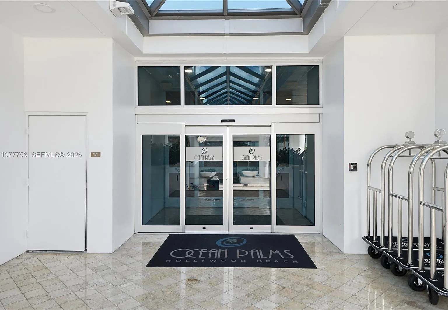 Ocean Palms Condo — Photo 4