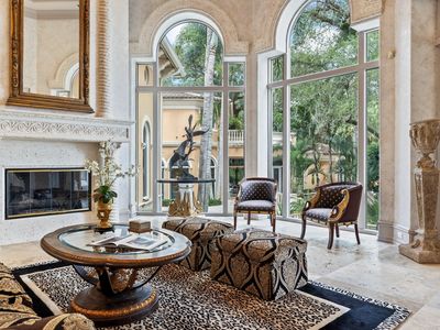 5 NE Lagoon Island Court, Sewalls Pt, FL, 34996