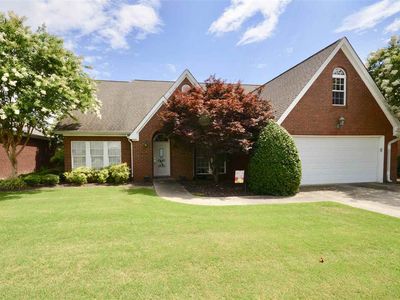 1302 Berrivine Dr NE, Hartselle, AL, 35640