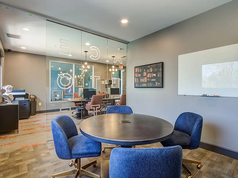 Campus Edge — Photo 14