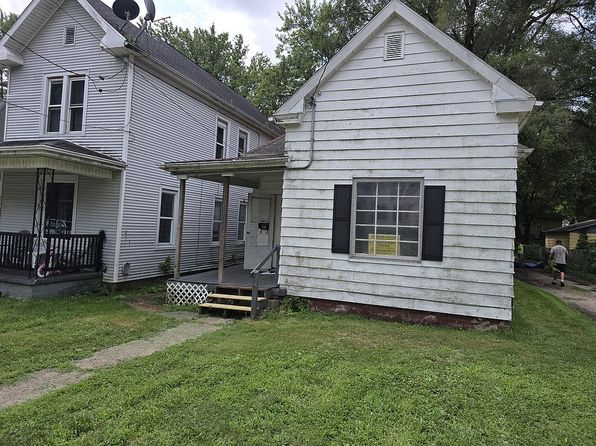 611 Haungs Ave
