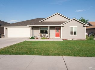 1548 S Bailey Ave, Moses Lake, WA 98837