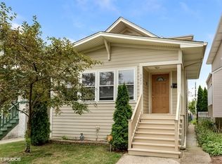 5247 W Belle Plaine Ave, Chicago, IL 60641