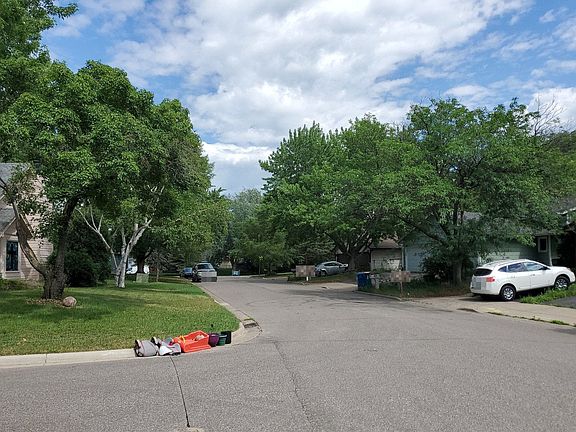 5th image of 5321 Angeline Ave N