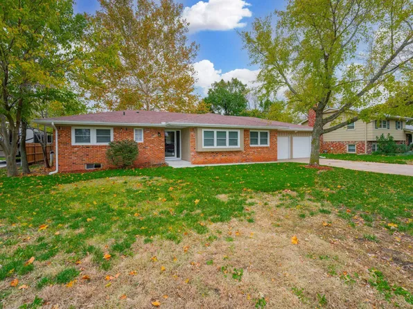 3884 N Friar Ln, Wichita, KS 67204