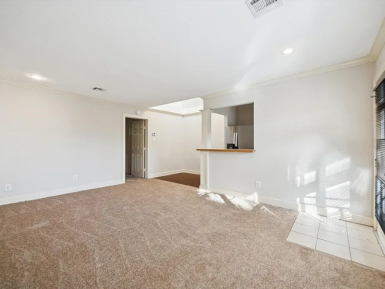 2414 Morse St #6 — Photo 6
