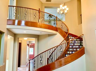 3927 E Rockingham Rd, Phoenix, AZ 85050