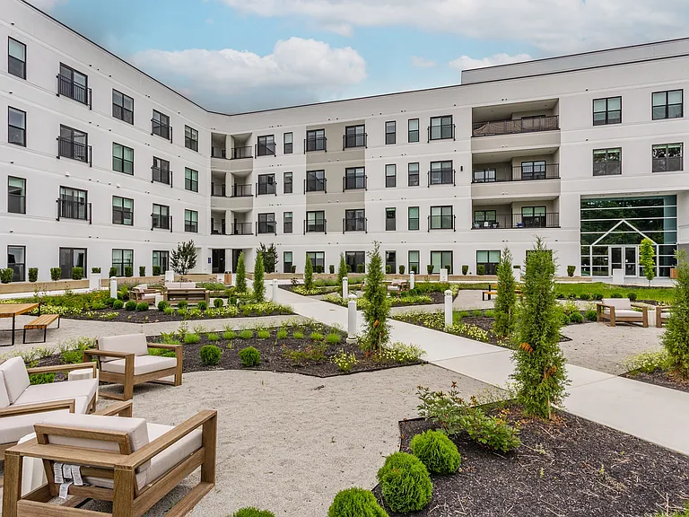 Altura Apartments — Photo 24