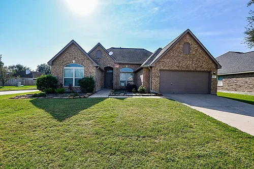 1816 Oak Lodge Dr Photo 1