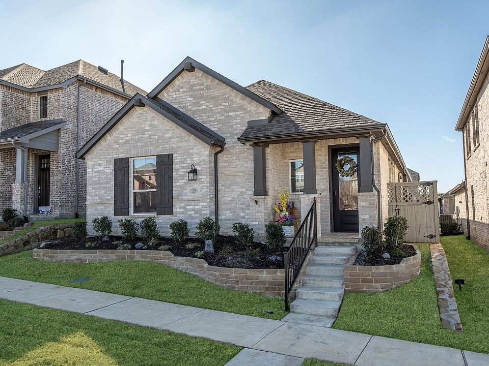 1st image of 2229 Elm Pl