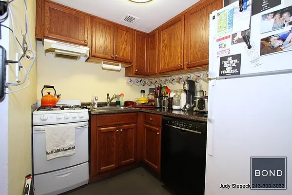 Rented by Bond New York | media 42