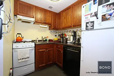 Rented by Bond New York