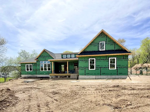 13-1 Dearborn Road, Greenland, NH 03840