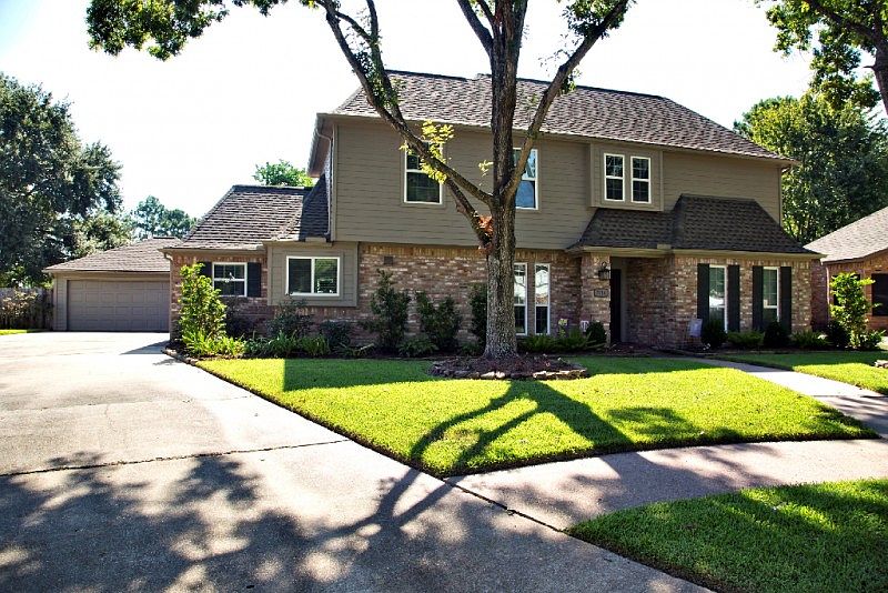 1st image of 7714 River Garden Dr