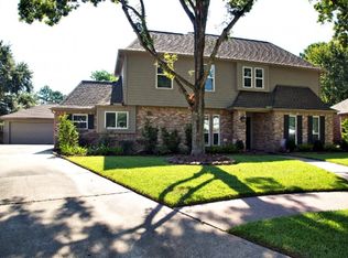 7714 River Garden Dr, Houston, TX 77095