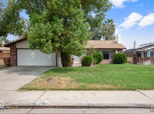 6200 Beau Monde Ct, Bakersfield, CA 93309