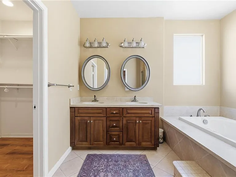 6958 Amigo Ave — Photo 10