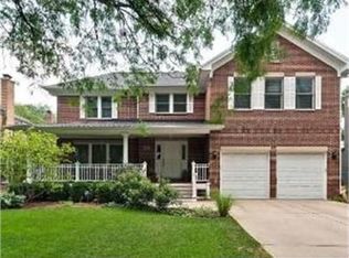 9507 Central Park Ave, Evanston, IL 60203