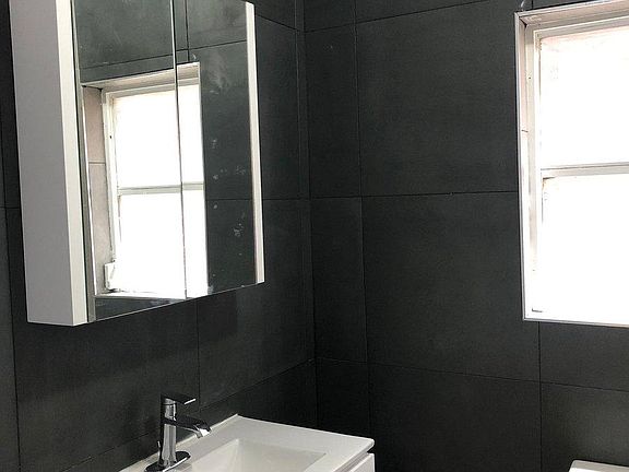 3rd image of 233 Liberty Ave #1RG