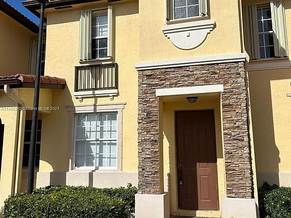 2nd image of 1690 NE 33rd Ave #6-107