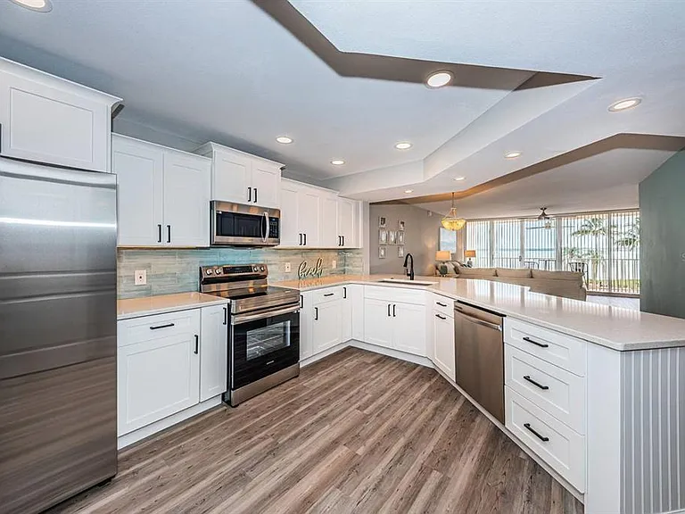 5151 Isla Key Blvd S #220 — Photo 3